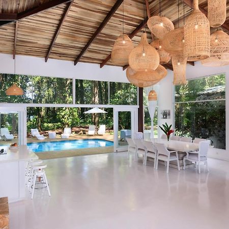 Gigi Brown Villa Frida Beachfront Puerto Viejo de Talamanca Exterior foto